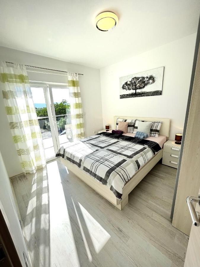 Holiday house Sabine green Skrbčići Buitenkant foto